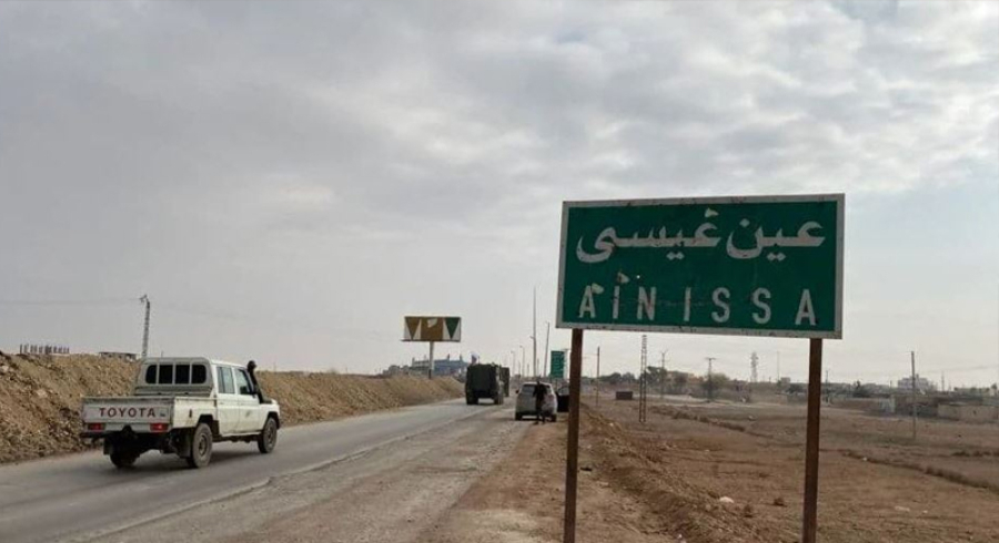 گرووپە چەکدارەکان هێرش دەکەنە سەر کورده‌كانی عەین عیسا و هەڕەشەی کۆچپێکردنیان لێ دەکەن