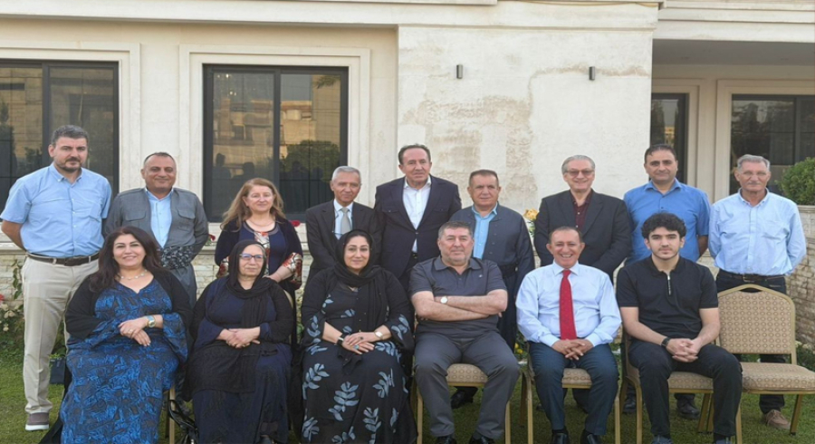 بەسەرکردنەوەی خانەوادەی شەهید فاخیر مێرگەسۆری 