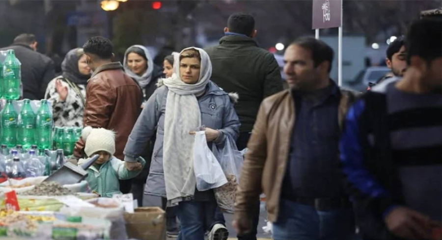 جەنگ تارمایی خستووەتە سەر ئابووریی ئێران لەگەڵ توندترکردنی سزاکانی ئەمریکا