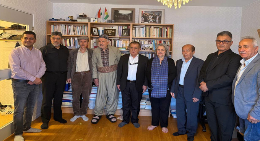 سوید.. هاوڕێ ئەبو کاروان هاوڕێیان و خانەوادەکانیان بەسەردەکاتەوە